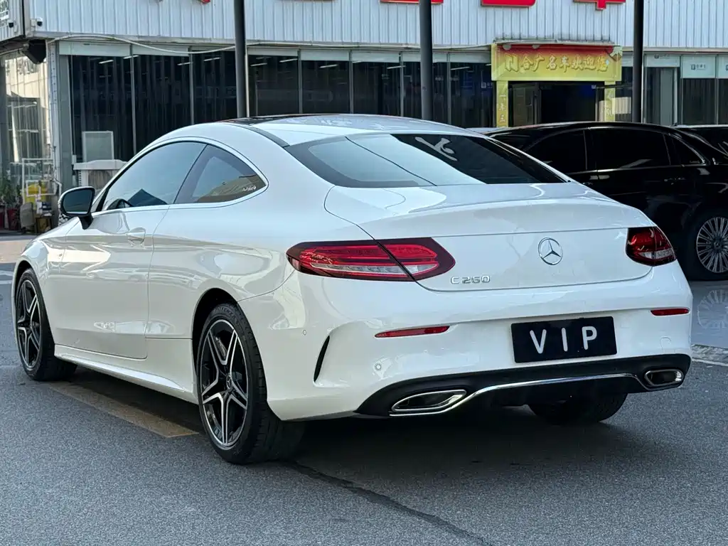 Mercedes-Benz C-Class (Import) — миниатюра 13