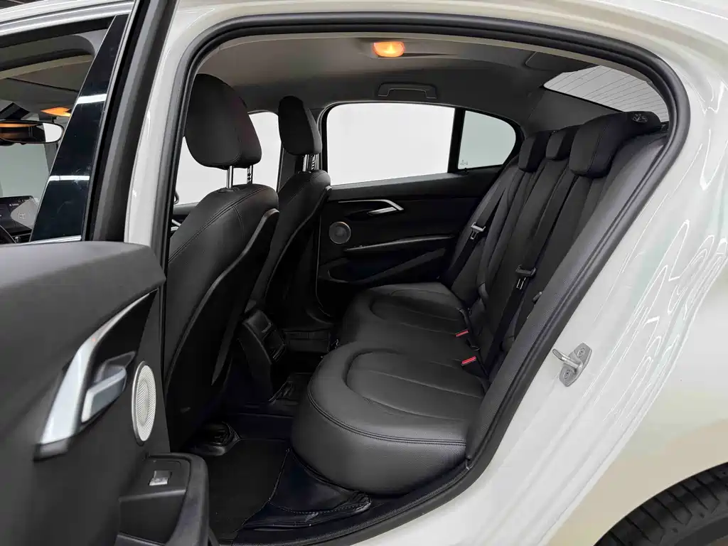 BMW 1 Series — миниатюра 16