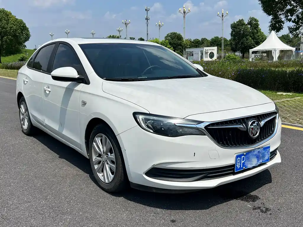 Buick Excelle — миниатюра 2
