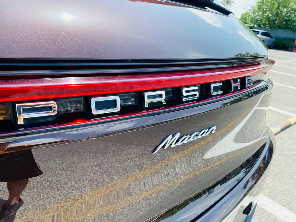 Porsche Macan — миниатюра 8