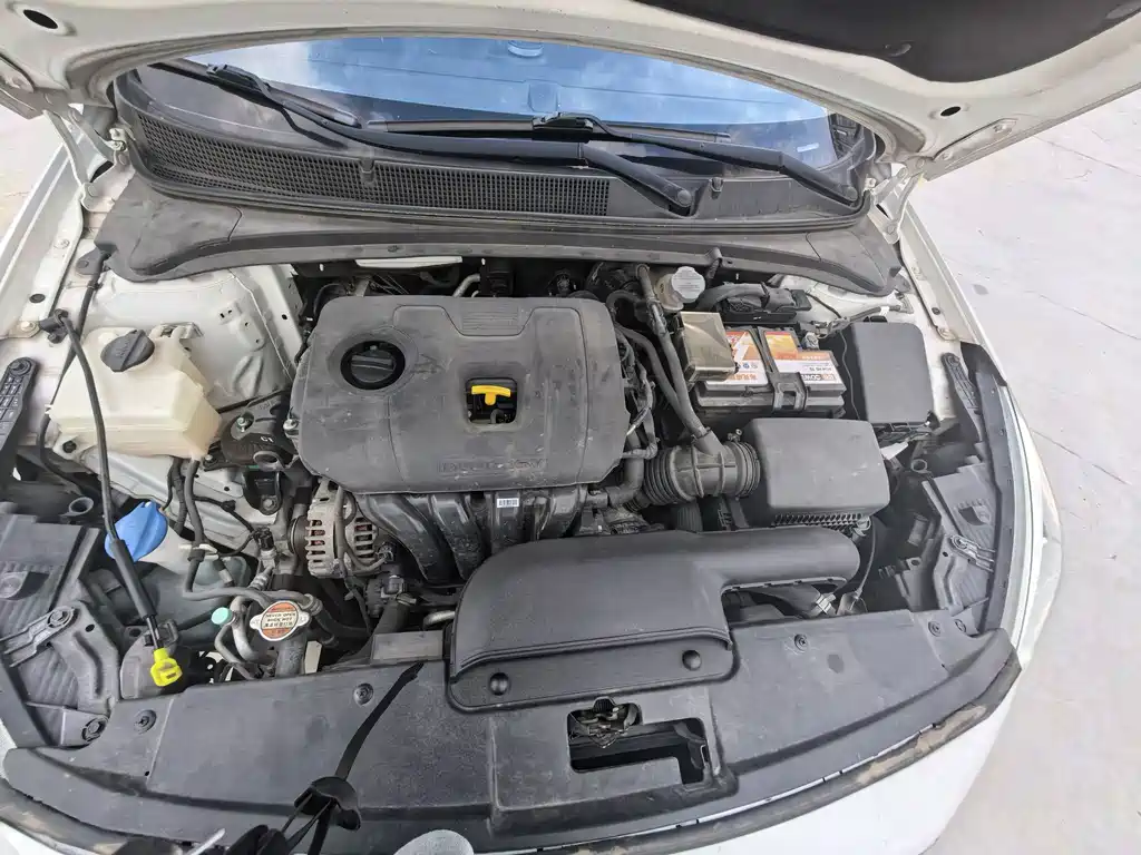 Hyundai Mistra — миниатюра 16