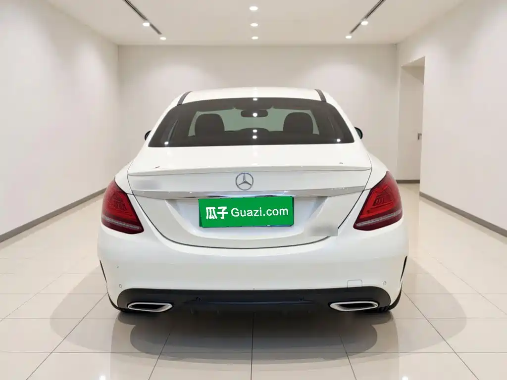 Mercedes-Benz C-Class — миниатюра 5