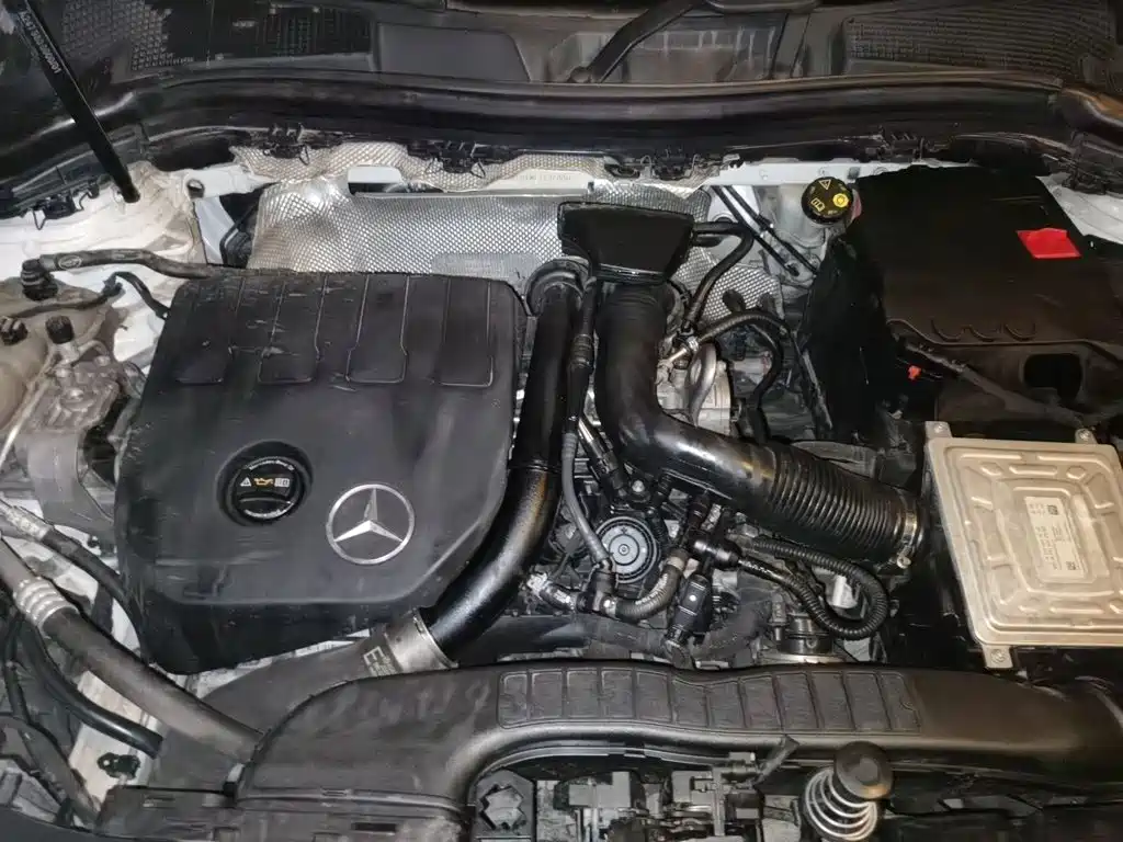 Mercedes-Benz GLA — миниатюра 11