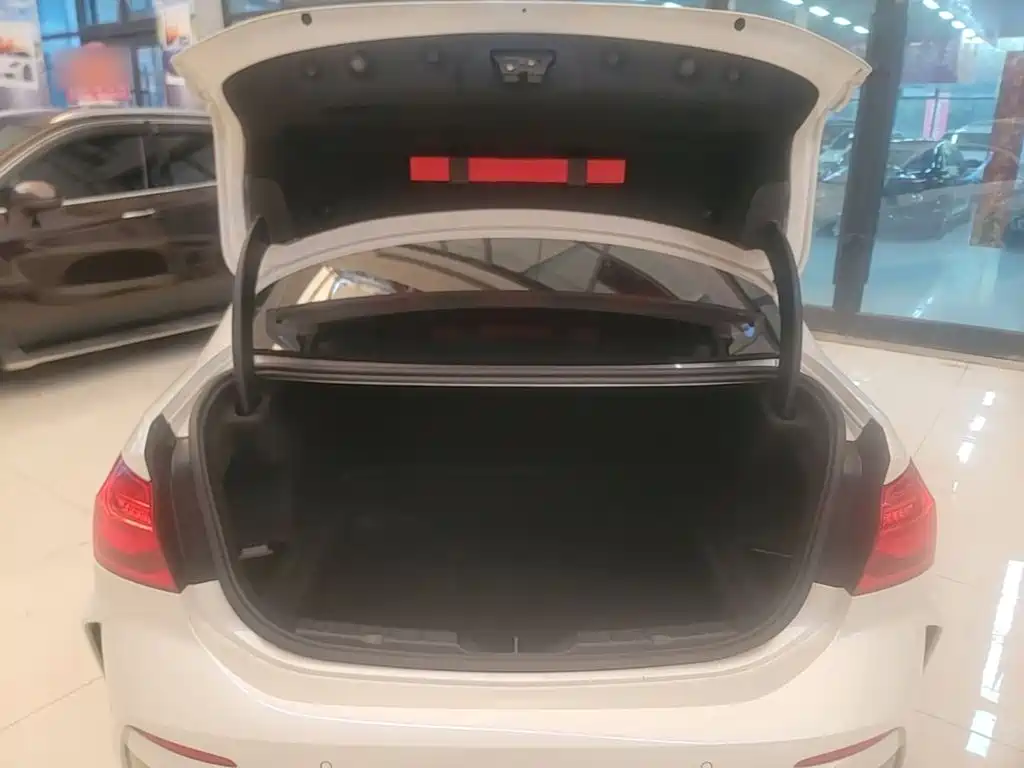 BMW 1 Series — миниатюра 19