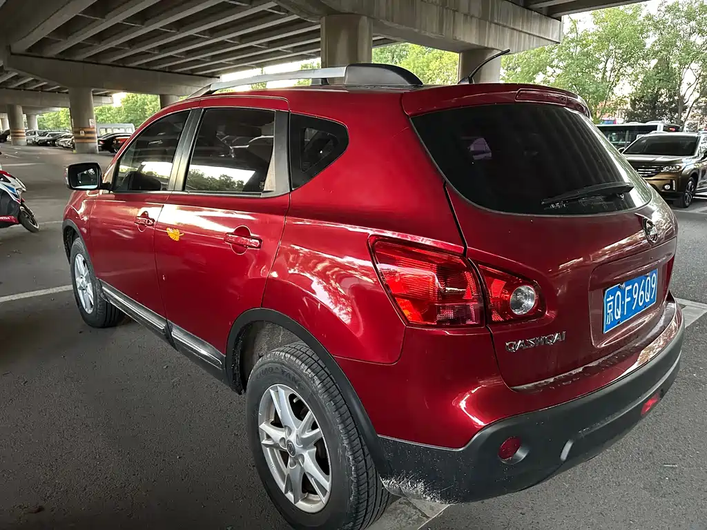 Nissan Qashqai — миниатюра 3