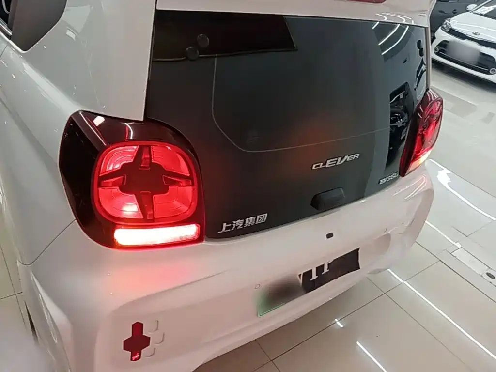 Roewe Clever — миниатюра 6