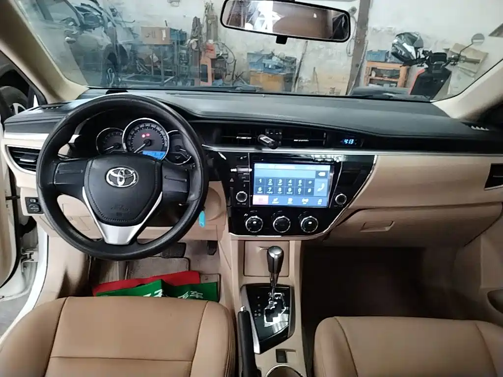 Toyota Corolla — миниатюра 10