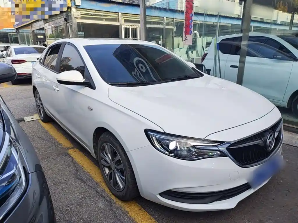Buick Excelle — миниатюра 4