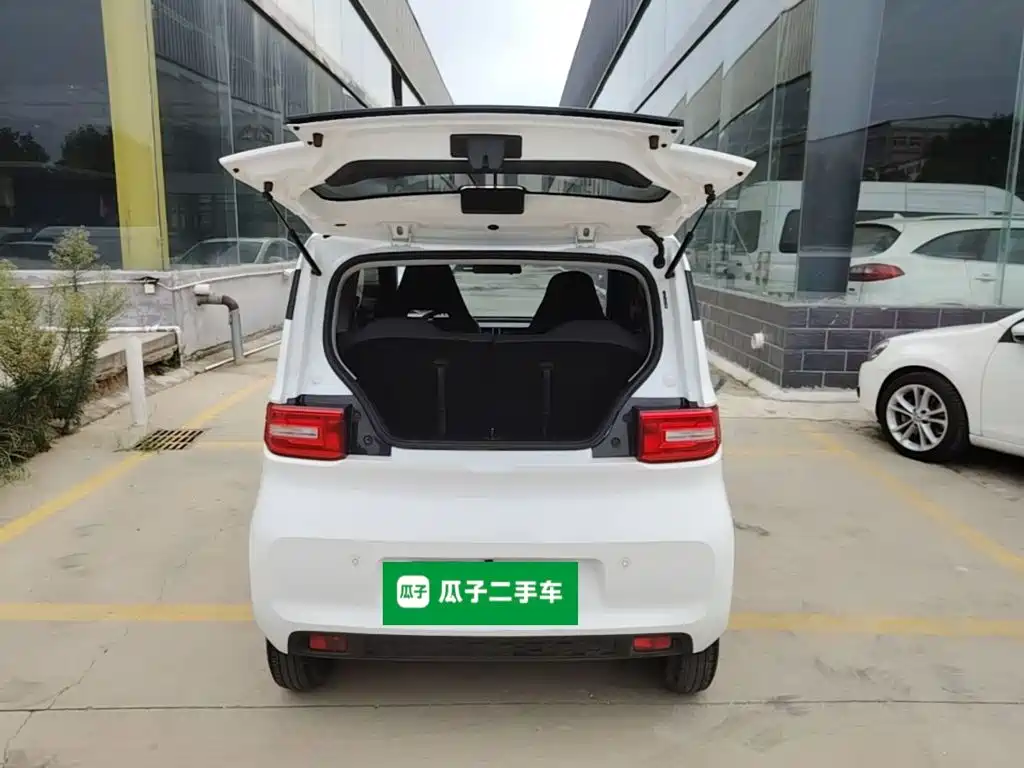 Wuling MINIEV — миниатюра 19