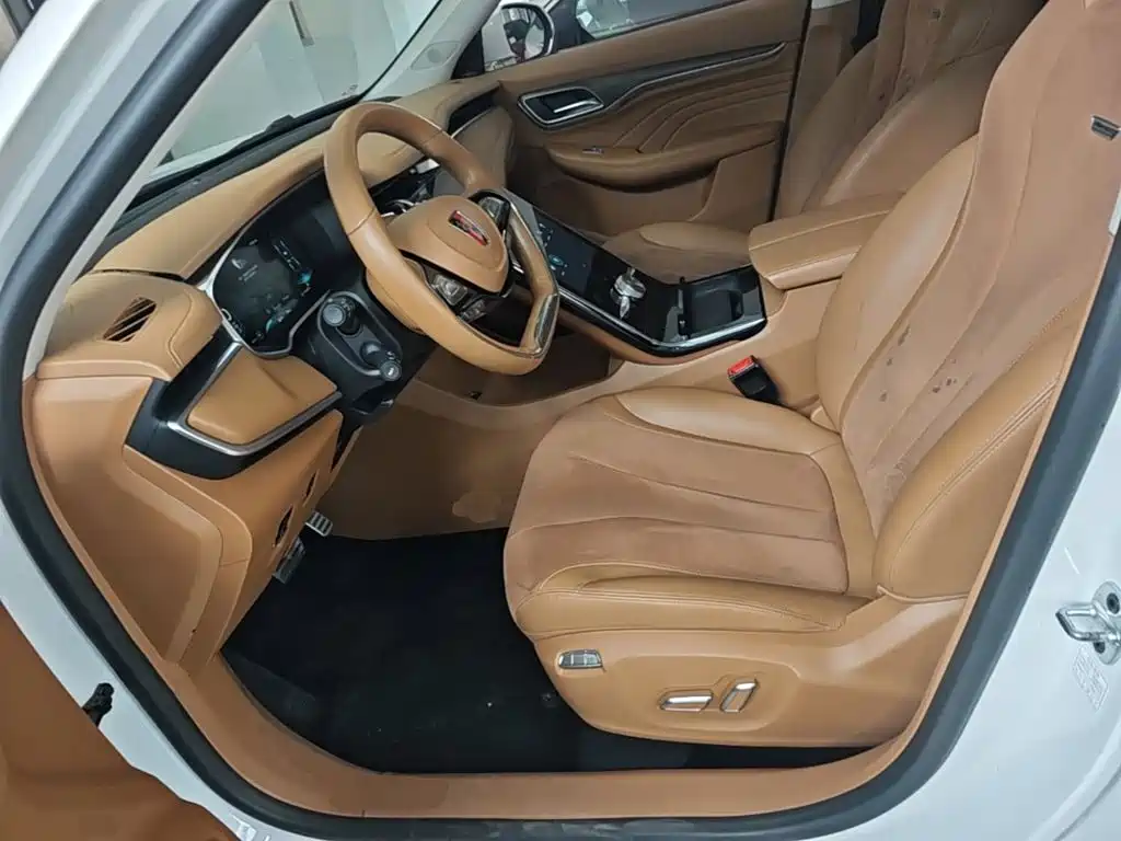 Roewe MARVEL X — миниатюра 15