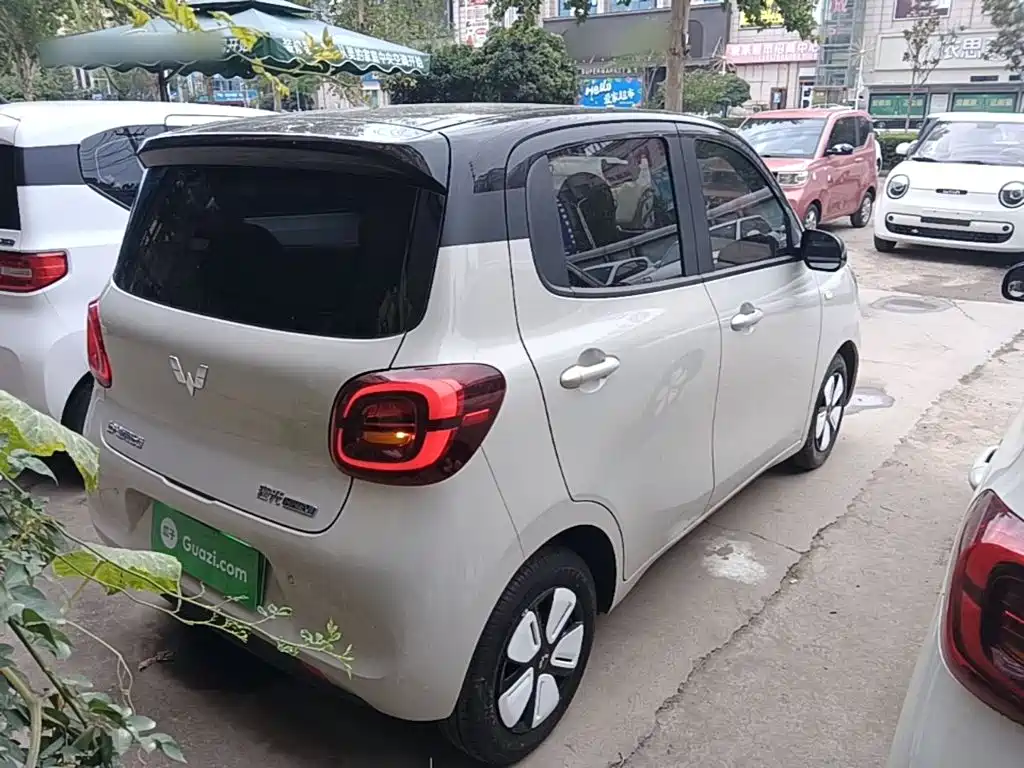 Wuling MINIEV — миниатюра 7