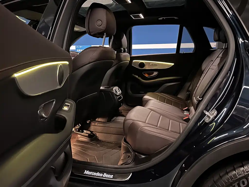 Mercedes-Benz GLC — миниатюра 8