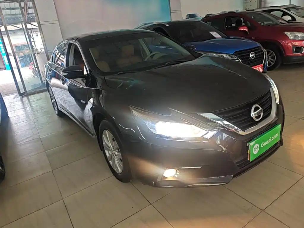 Nissan Teana — миниатюра 4