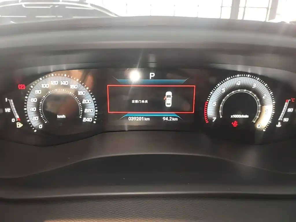 Peugeot 408 — миниатюра 12