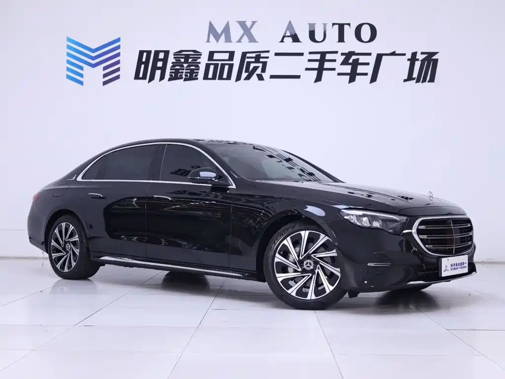 Mercedes-Benz E-Class — миниатюра 5