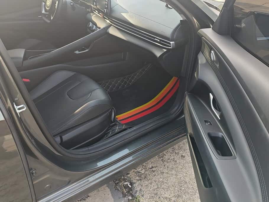Hyundai Elantra 1.5 л 2023 г. Другие, пробег 28900 км