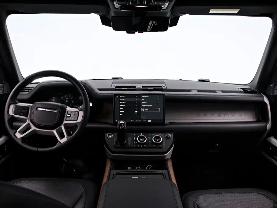 Land Rover Defender — миниатюра 5
