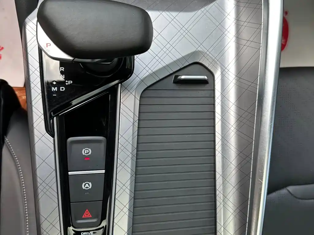 Geely Xingrui — миниатюра 17