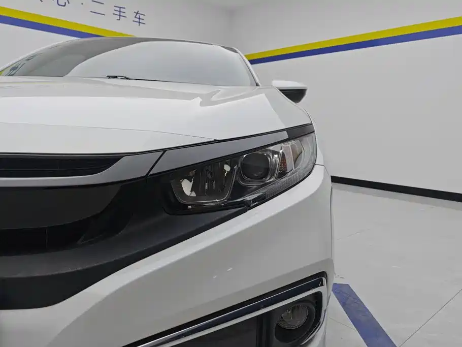 Honda Civic — миниатюра 5