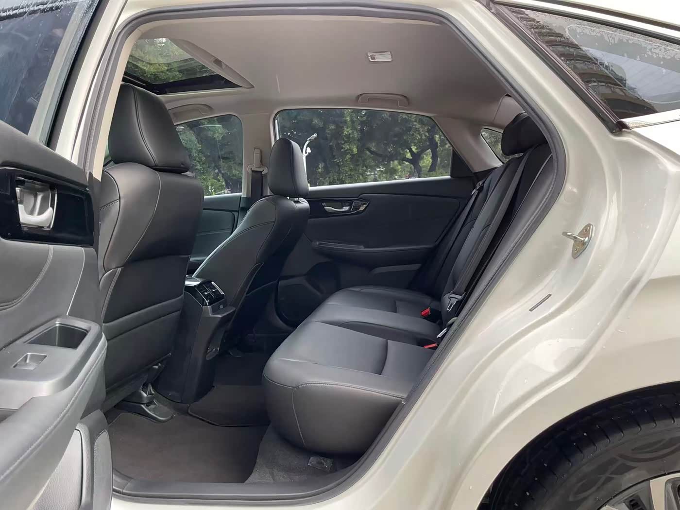 Honda Crider 1.0 л 2022 г. Белый, пробег 34000 км