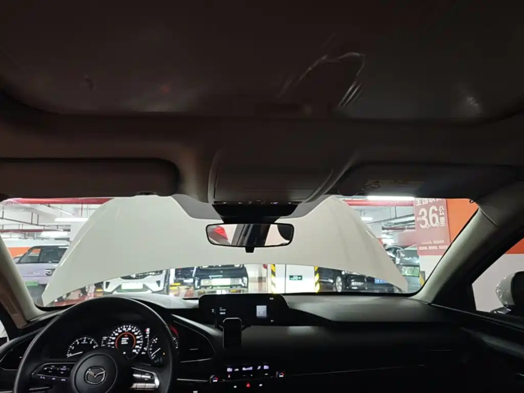 Mazda 3 Axela — миниатюра 18
