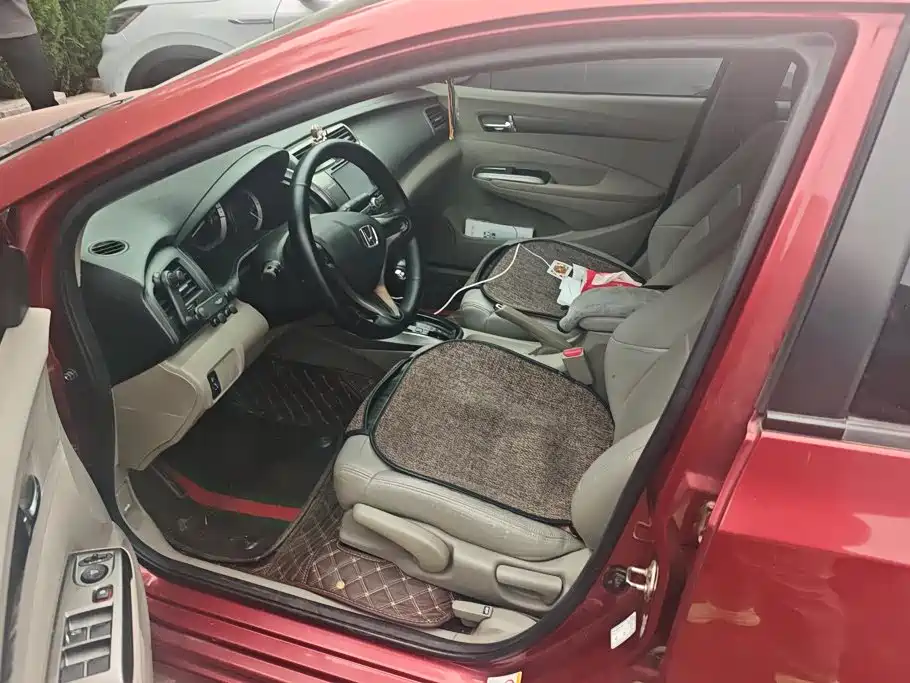 Honda City Classic — миниатюра 9
