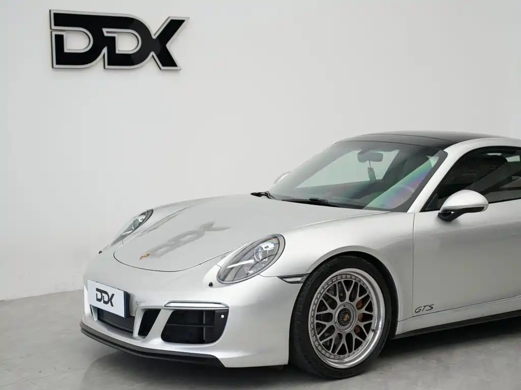 Porsche 911 — миниатюра 3