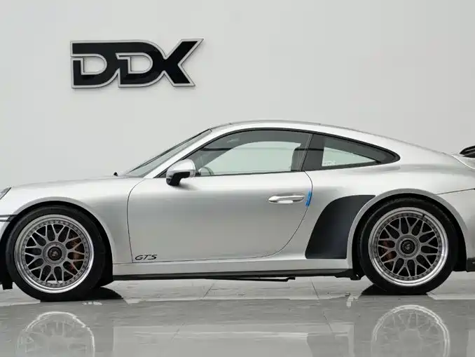 Porsche 911 — миниатюра 7