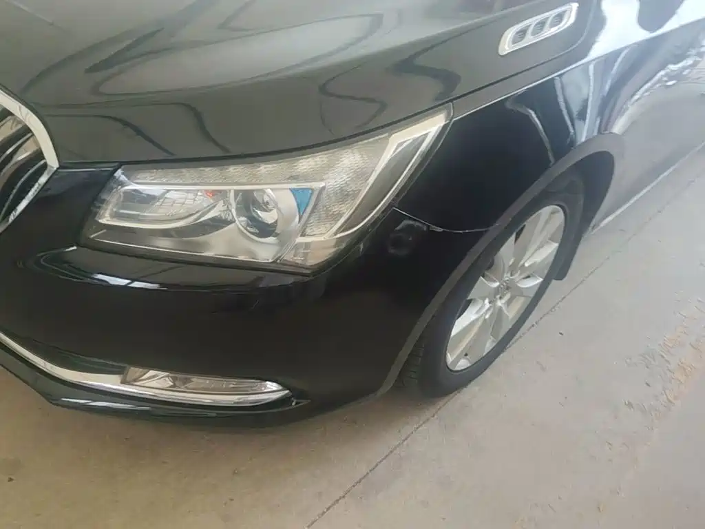Buick LaCrosse — миниатюра 24