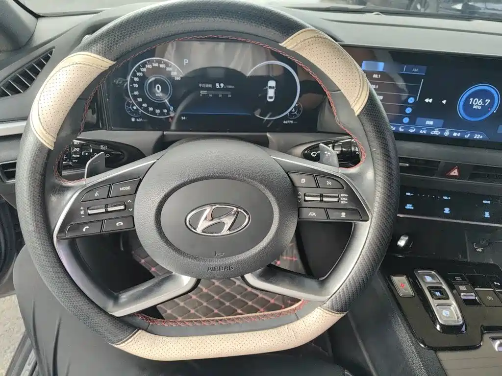 Hyundai Sonata — миниатюра 11