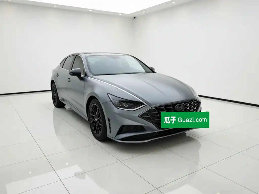 Hyundai Sonata — миниатюра 3