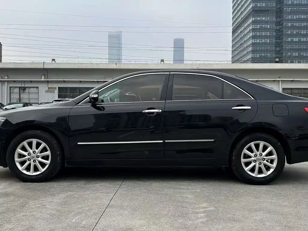 Toyota Camry 2013 200G Luxury