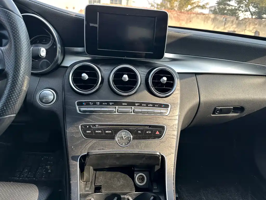 MERCEDES-BENZ C CLASS