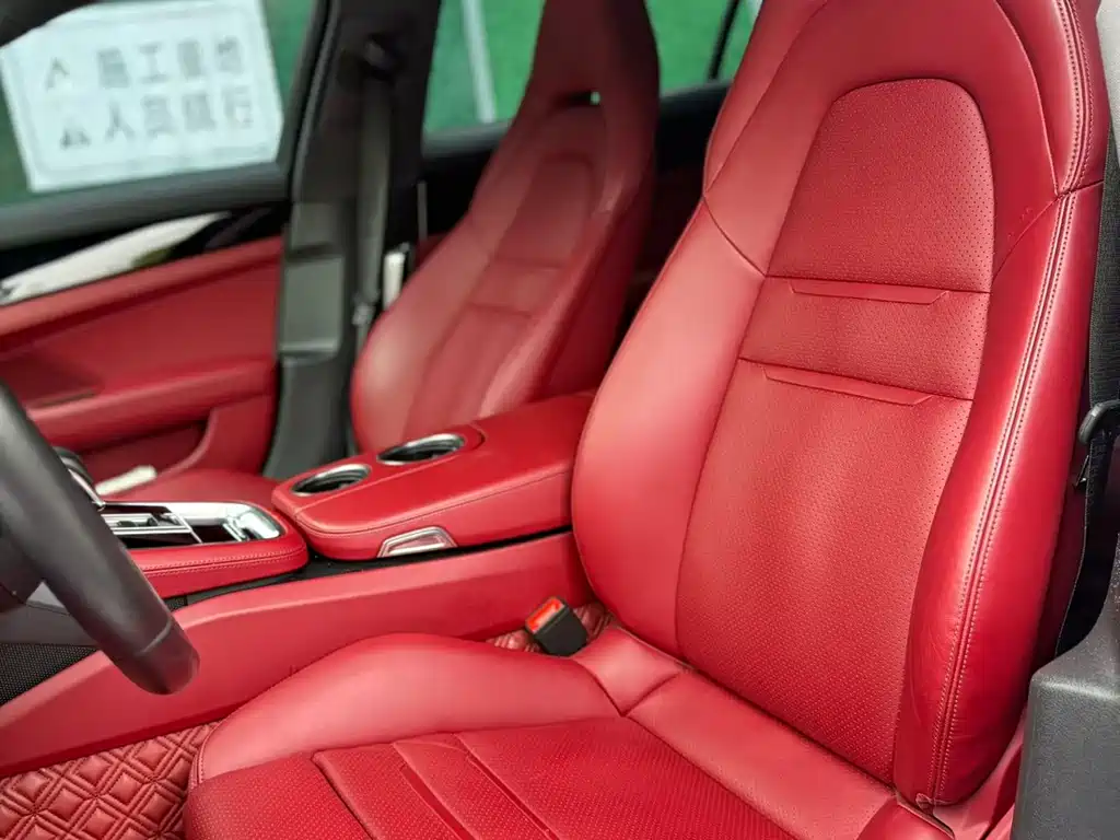 Porsche Panamera — миниатюра 6