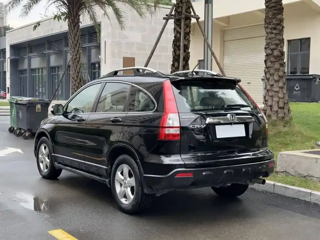 Honda CR-V — миниатюра 4