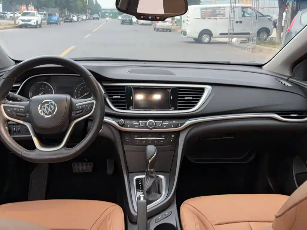 Buick Excelle — миниатюра 17