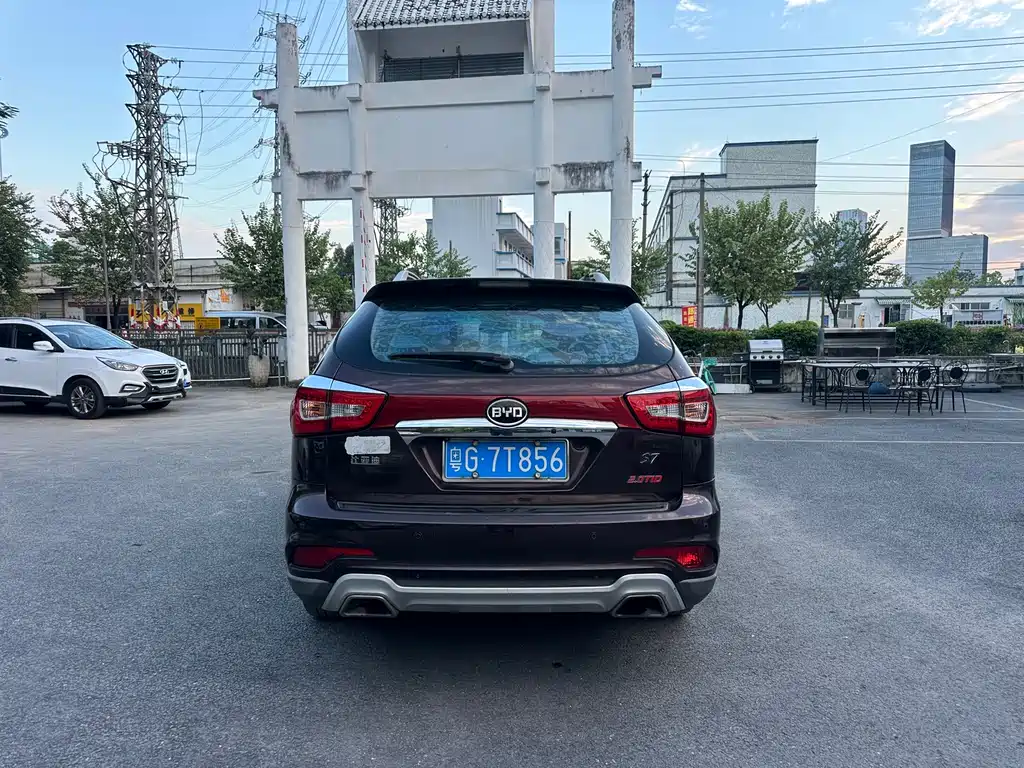 BYD S7 — миниатюра 6