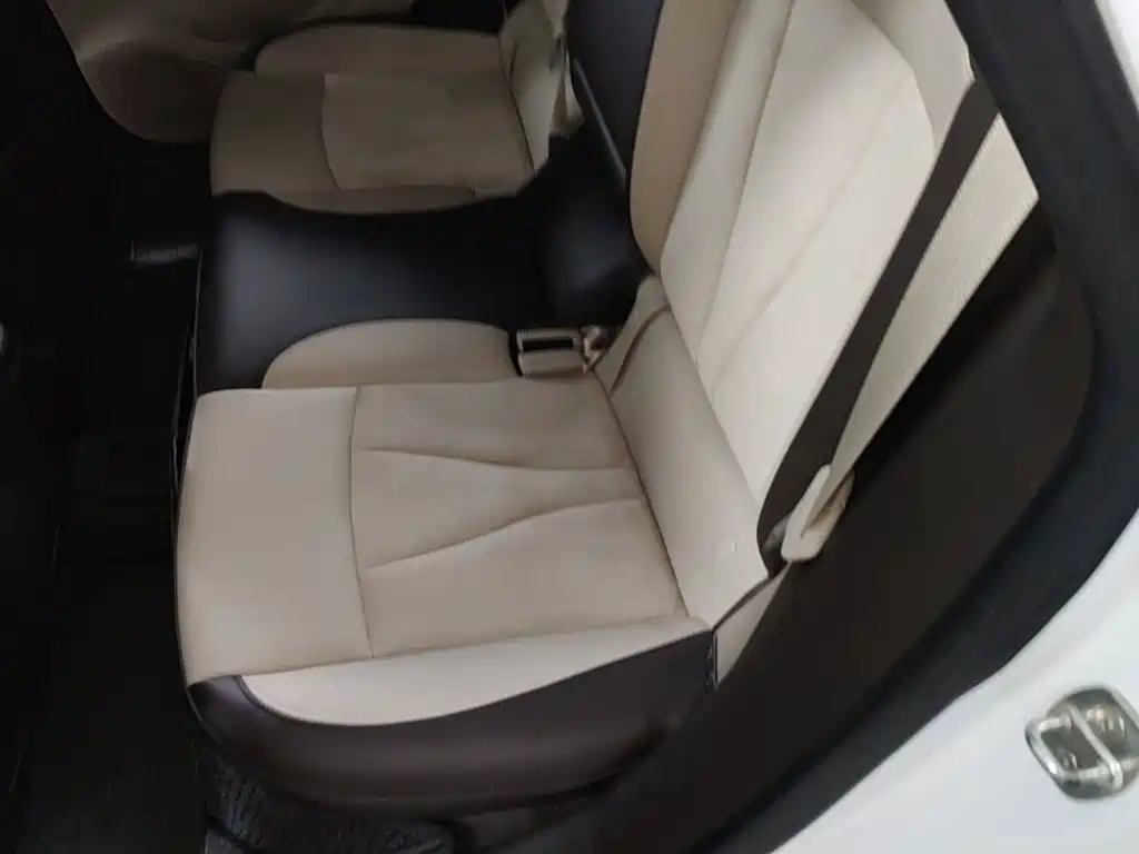 Buick Verano — миниатюра 17