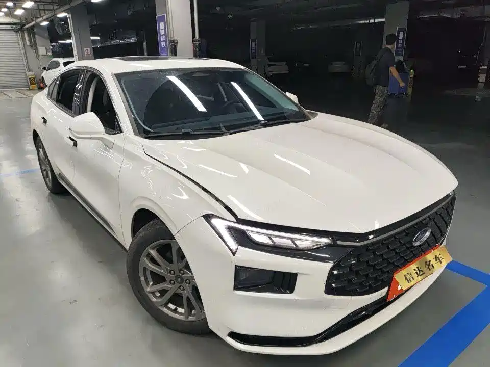 Ford Mondeo — миниатюра 2