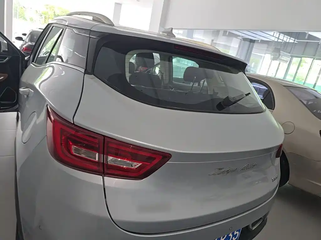 Zotye Zotye T300 — миниатюра 19