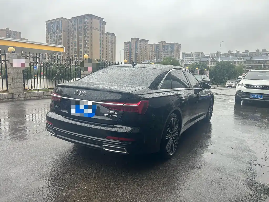 Audi A6L — миниатюра 10