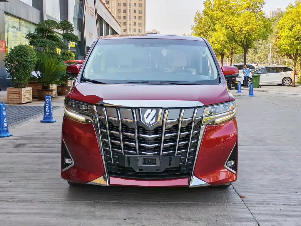 Toyota Alphard 2018 3.5L Luxury