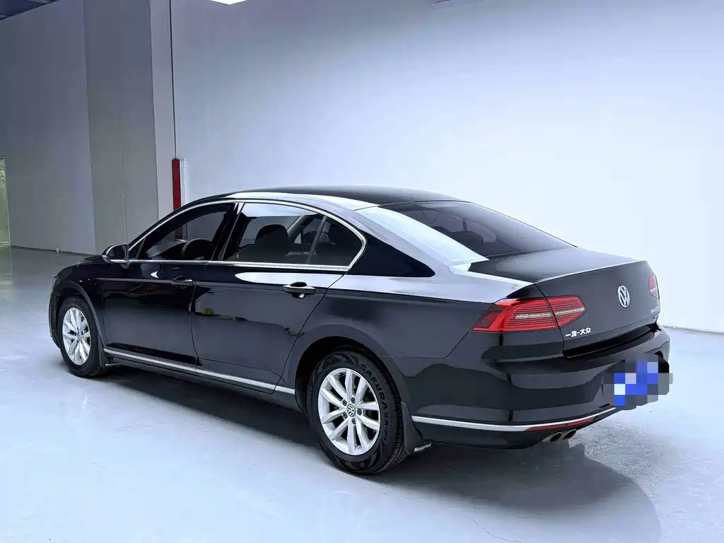Volkswagen Magotan — миниатюра 3