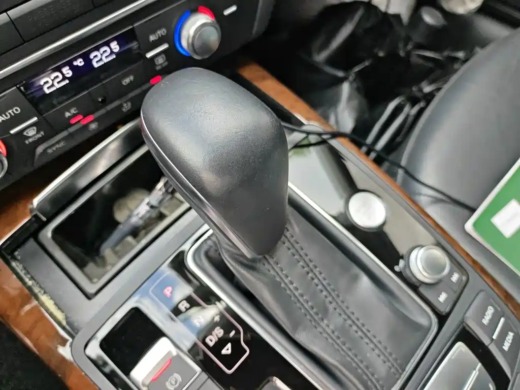 Audi A6L — миниатюра 11
