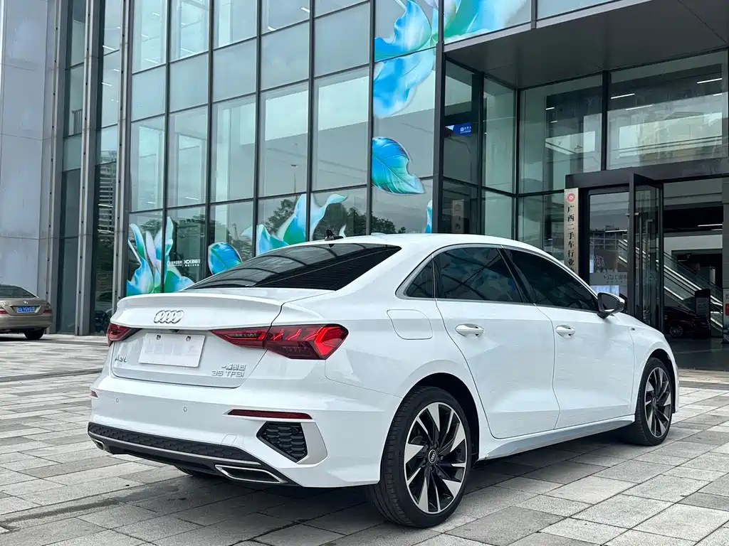 Audi A3 — миниатюра 4