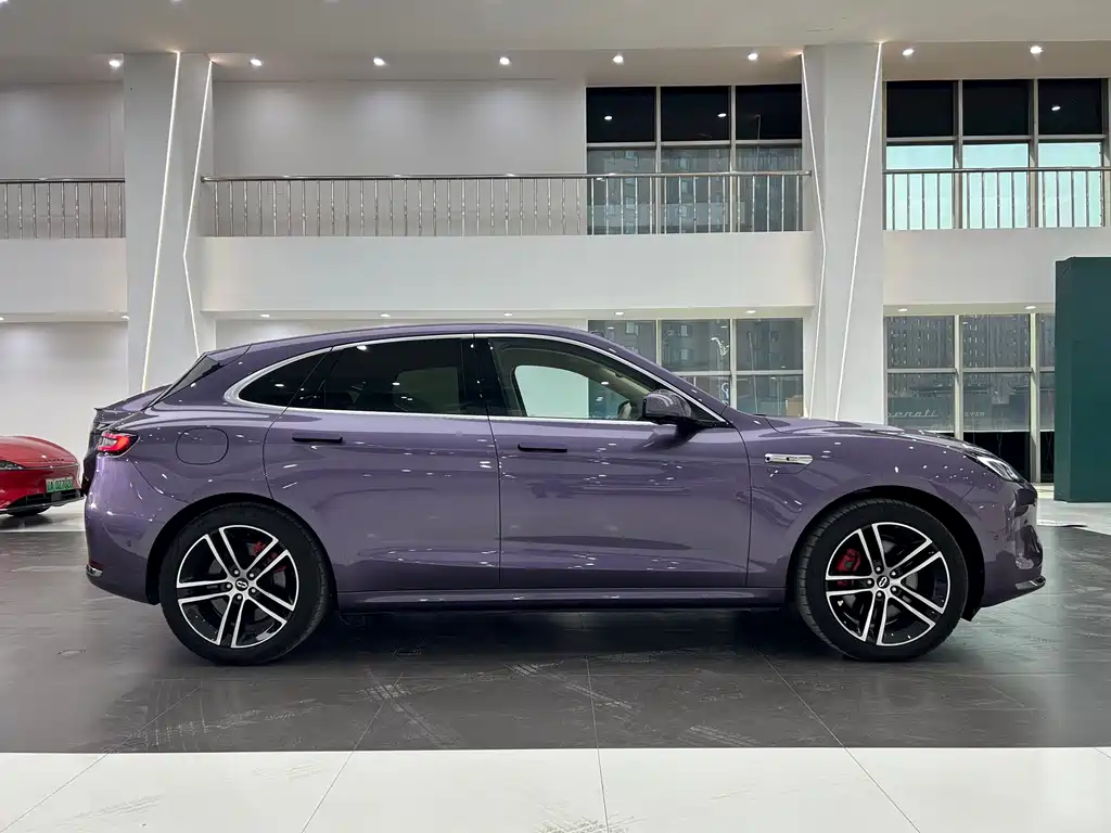 AITO ASK THE WORLD M5