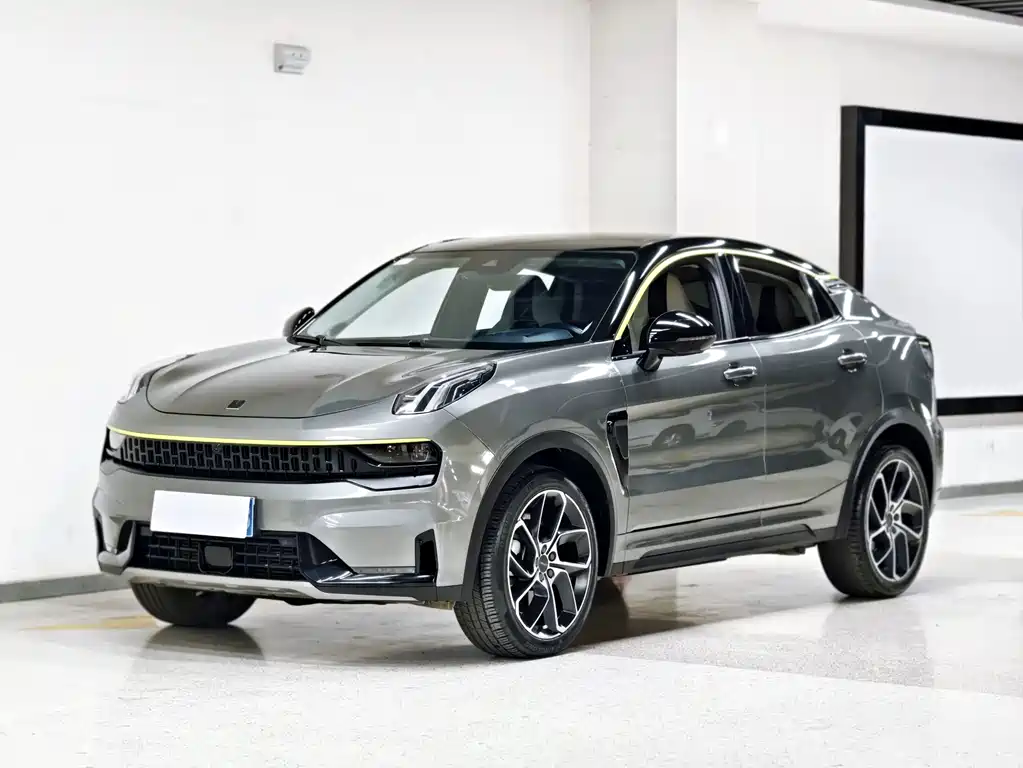 Lynk & Co 05