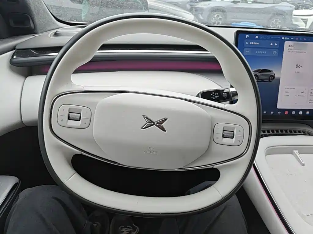 XPeng PengG7 — миниатюра 11