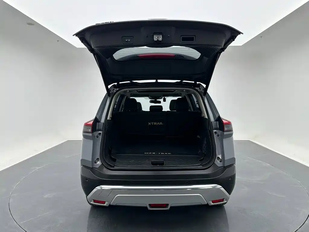 Nissan X-Trail — миниатюра 28
