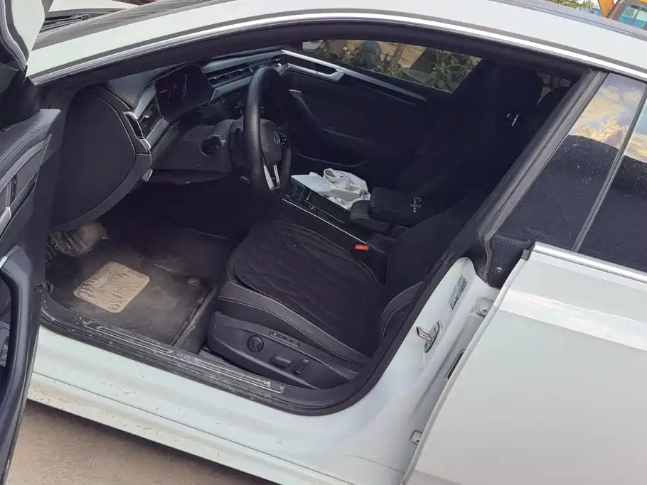 Volkswagen CC — миниатюра 9